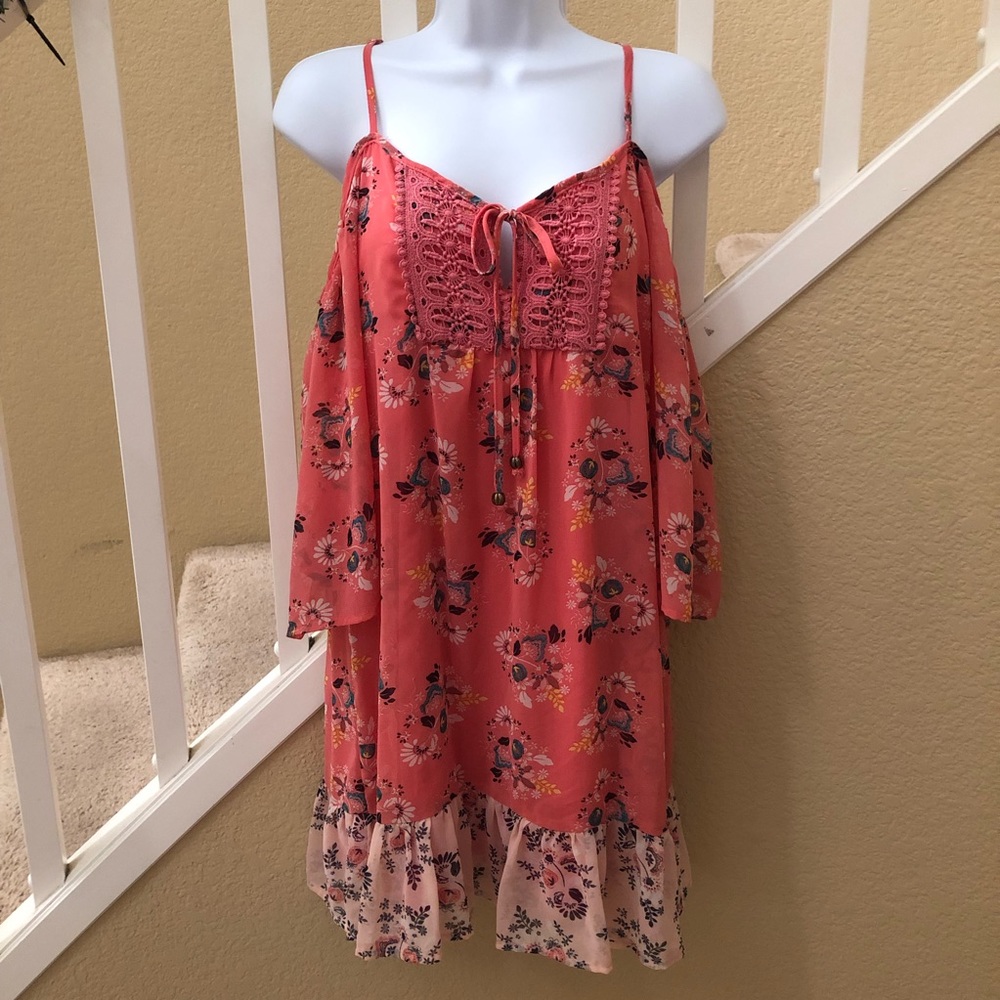 Auw Dress